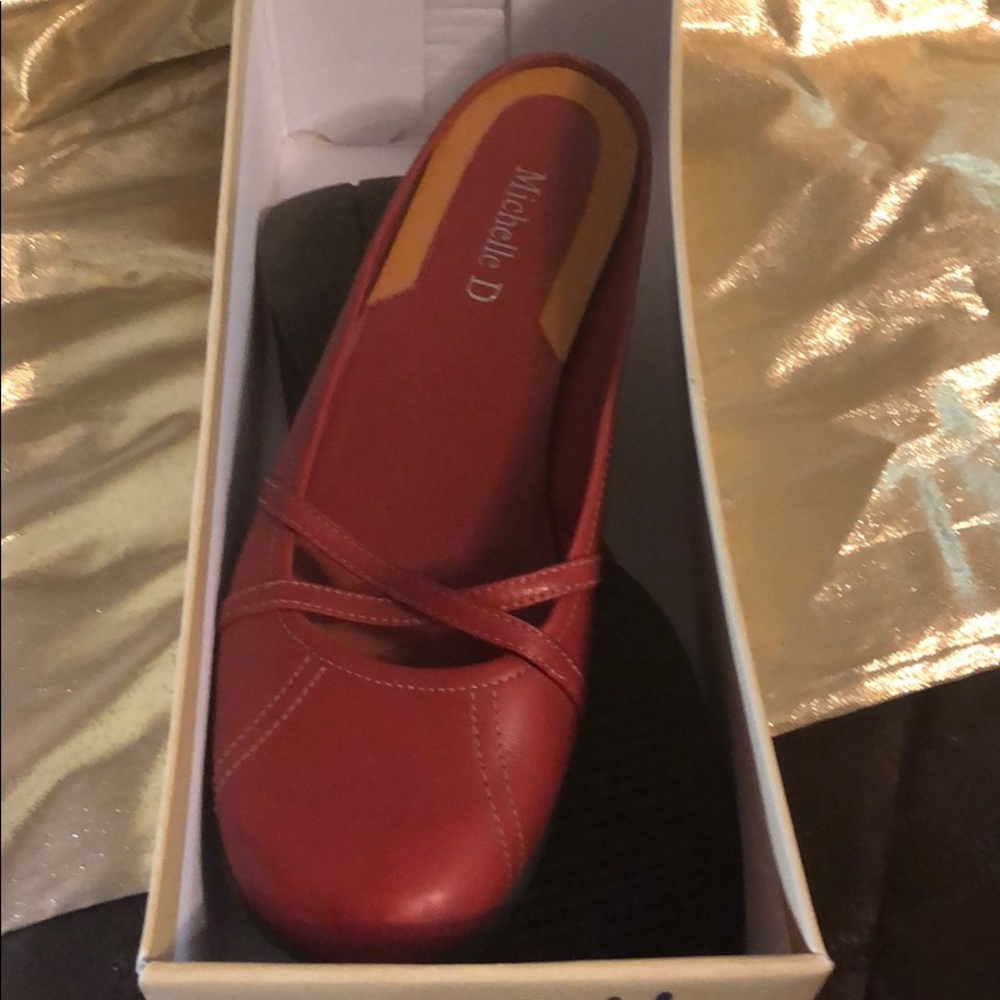 Michelle D slide on shoes